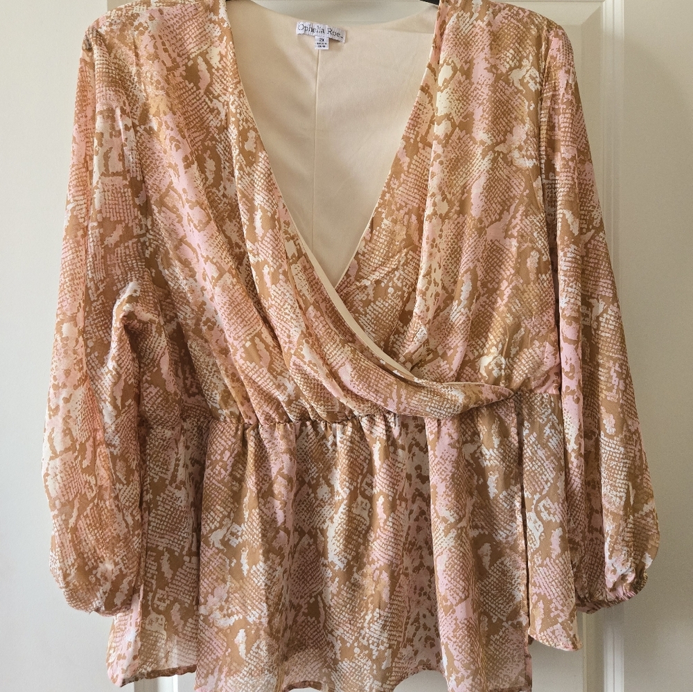 Women's plus size Ophelia Roe faux wrap style blouse long sleeve 2x